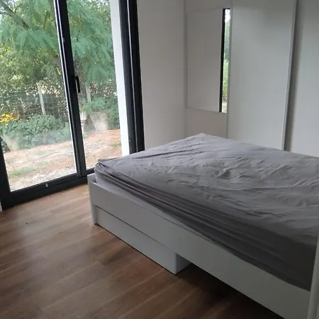 Petite Maison Meublee *